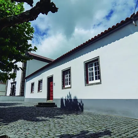 Alojamento de Turismo Rural Casa Da Igreja Velha