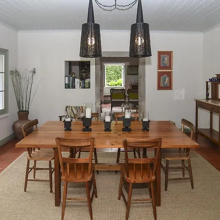 Casa Da Igreja Velha Furnas (Azores)