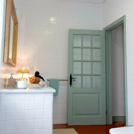 Casa Da Igreja Velha Furnas (Azores)